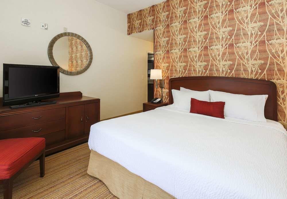 Hotel Courtyard By Marriott Salinas Monterey Extérieur photo