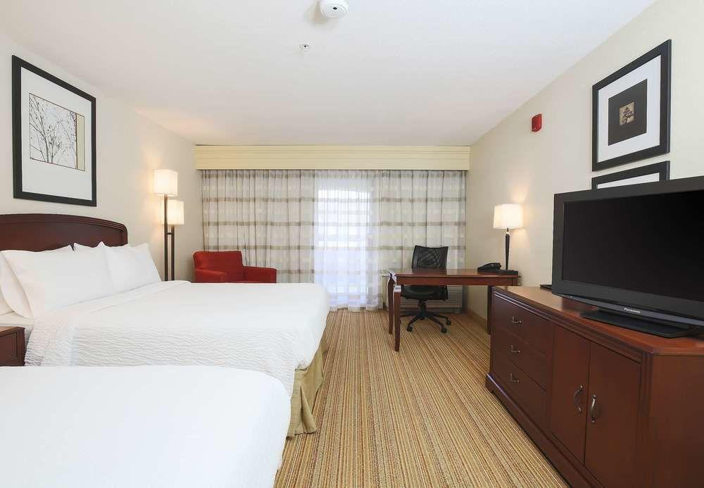 Hotel Courtyard By Marriott Salinas Monterey Extérieur photo