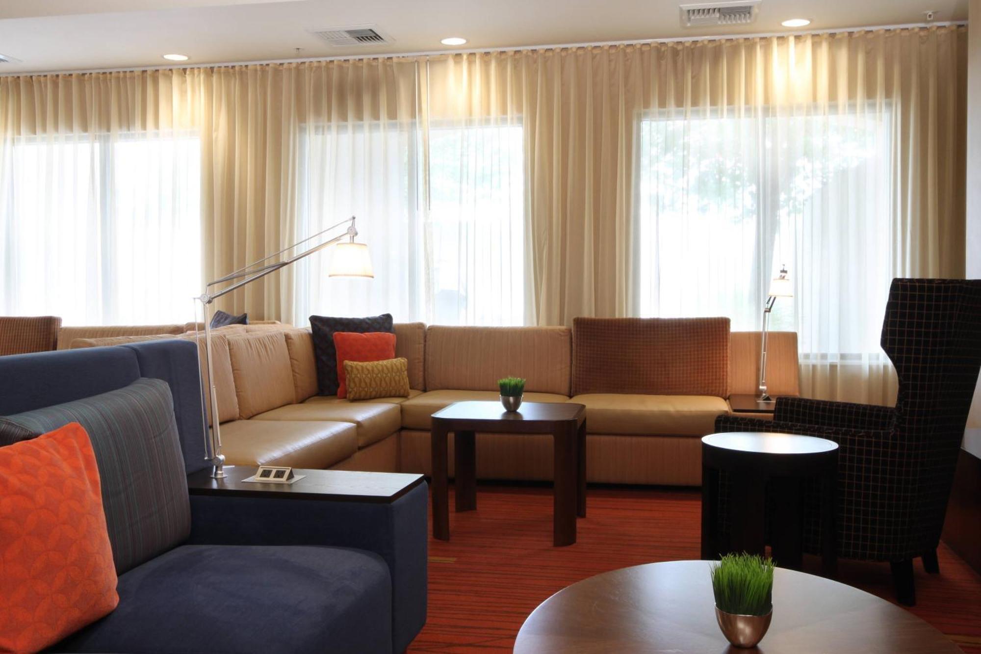 Hotel Courtyard By Marriott Salinas Monterey Extérieur photo