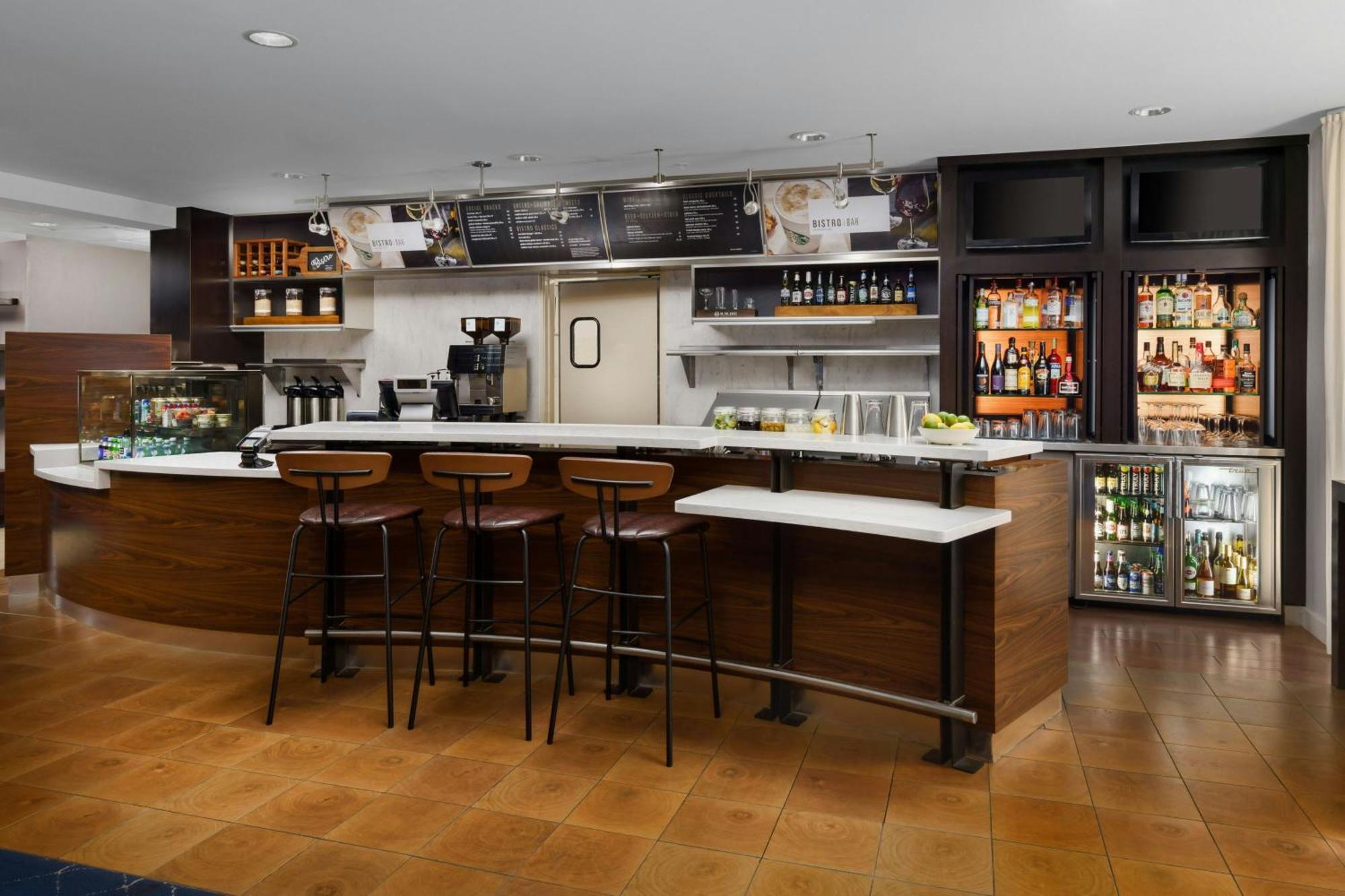 Hotel Courtyard By Marriott Salinas Monterey Extérieur photo