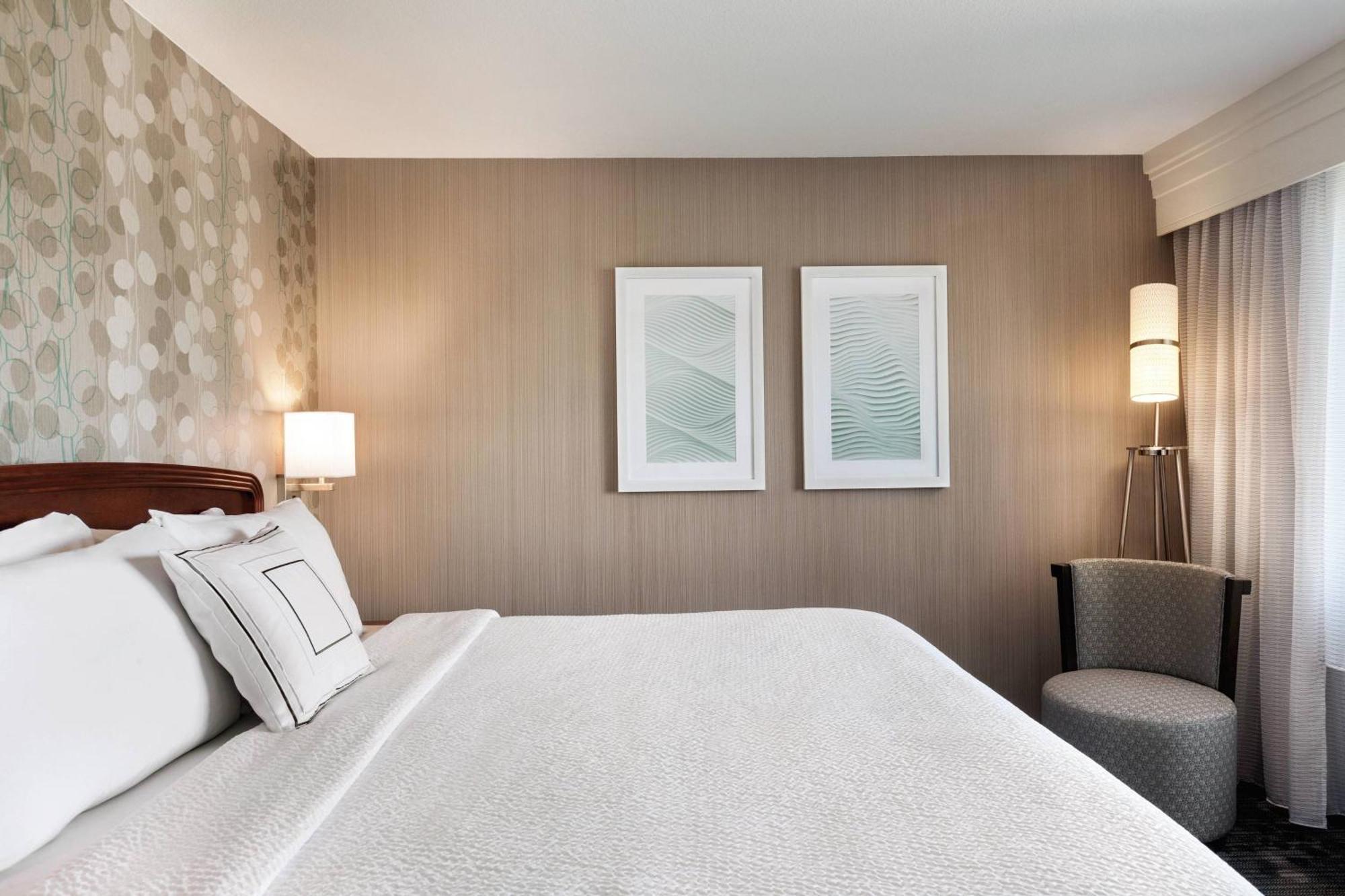 Hotel Courtyard By Marriott Salinas Monterey Extérieur photo
