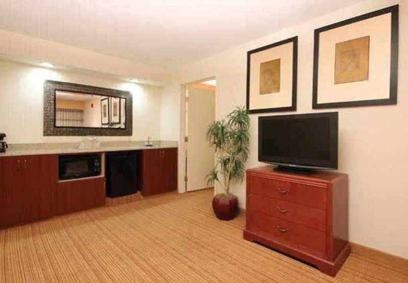 Hotel Courtyard By Marriott Salinas Monterey Extérieur photo