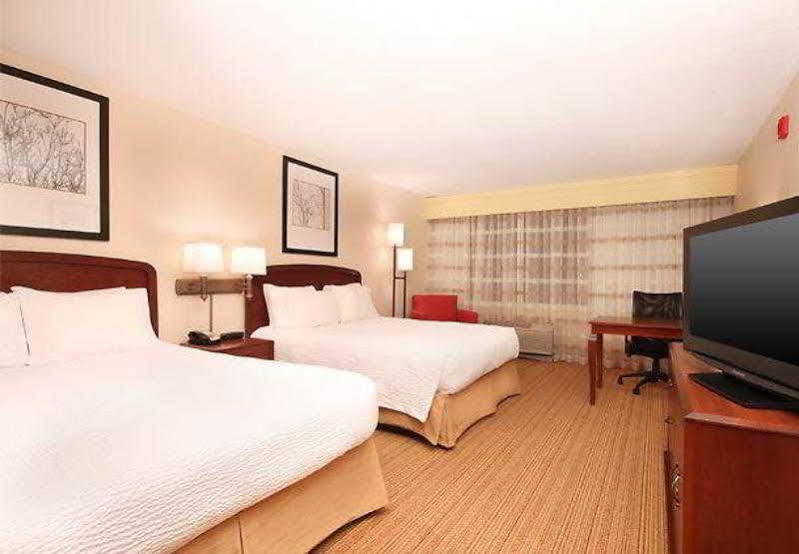 Hotel Courtyard By Marriott Salinas Monterey Extérieur photo